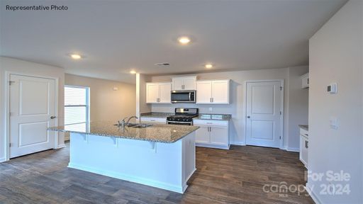 822 Two Brothers Lane