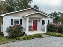 795 Hickory Point Drive sold home in Lexington, SC