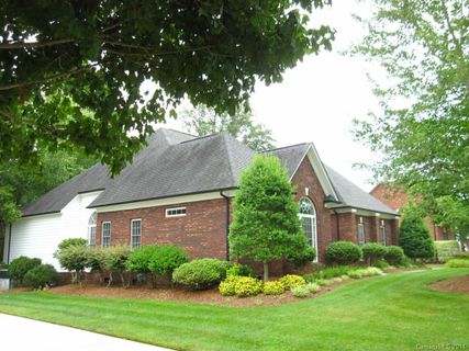 8407 Locksley Drive sold home in Clare Haven, Harrisburg, NC