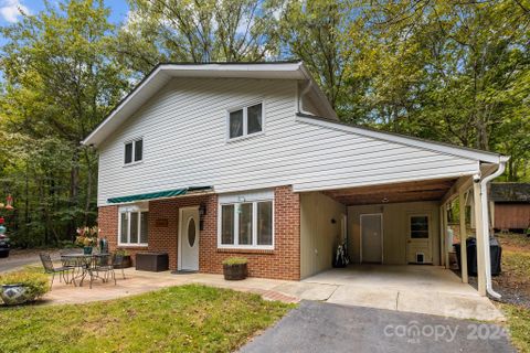 5707 Davis Road sold home in Crow Creek Acres, Waxhaw, NC