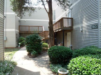 1607 Merry Oaks Road C