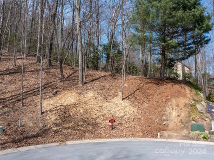 328 Carriage Crest Drive