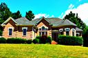 261 Honeysuckle Creek Loop sold home in Mooresville, SC