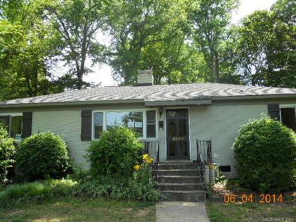 4237 Woodlark Lane sold home in Wendover Hills, Charlotte, NC