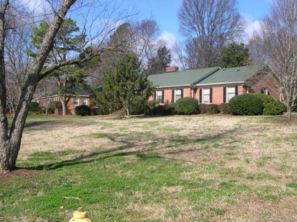 112 Wendover Road sold home in Wendover Hills, Charlotte, NC
