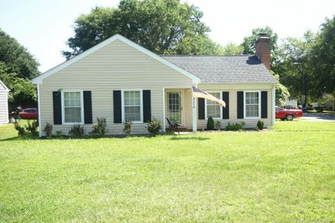 8823 Idlewild Road