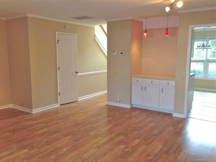 7062 Meeting Street sold home in The Gates, Charlotte, NC