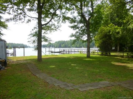 5554 Riverfront Road sold home in riverfront, Lake Wylie, SC