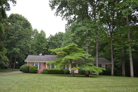 1673 Knolls Drive