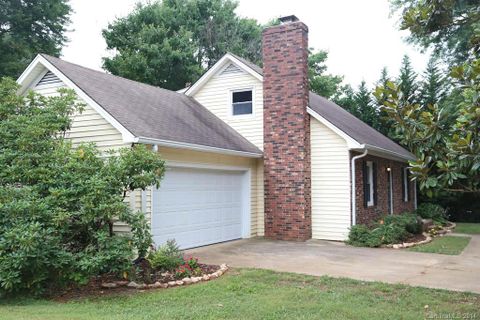 130 Dunlap Loop