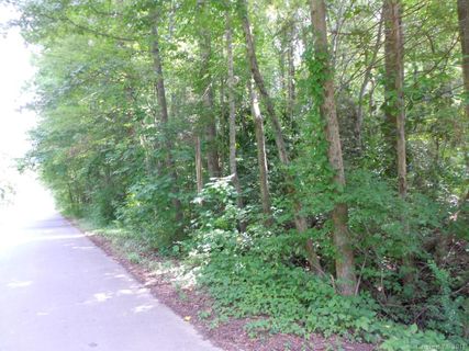 4 Spring Street sold home in Belle Meade, Matthews, NC
