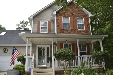 3305 Shore Launch Drive