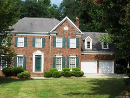3219 Ivy Creek Road