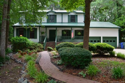 608 Woodberry Drive sold home in Woodberry Forest, Mooresville, NC