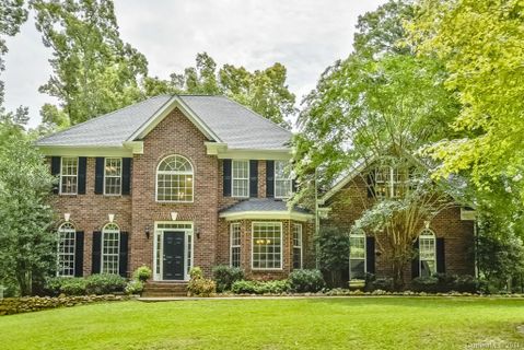 1430 Longleaf Court