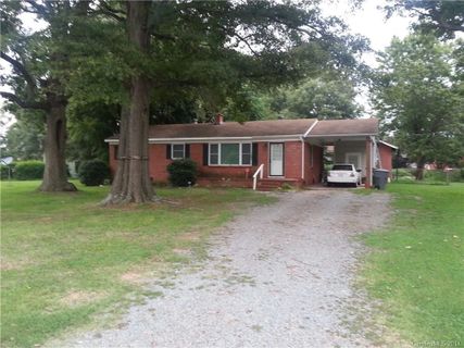 5136 Dogwood Place sold home in Lakeview Manor, Charlotte, NC