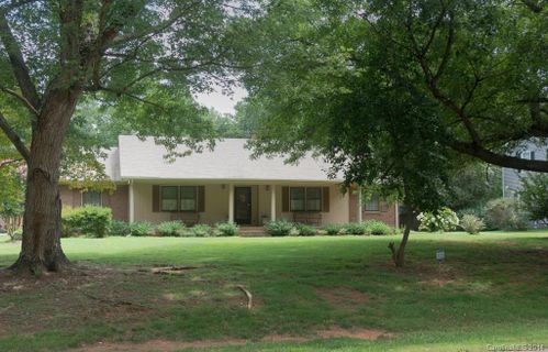 14132 Springwater Drive
