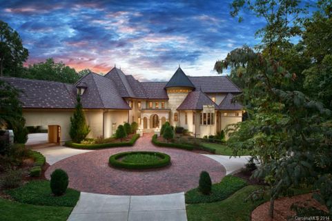 141 Great Oaks Lane