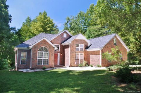 5207 Black Oak Lane