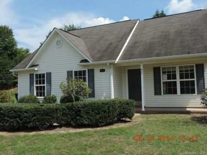 104 Addison Place