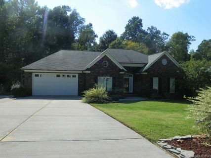 4872 Sherborne Drive sold home in Clare Haven, Harrisburg, NC