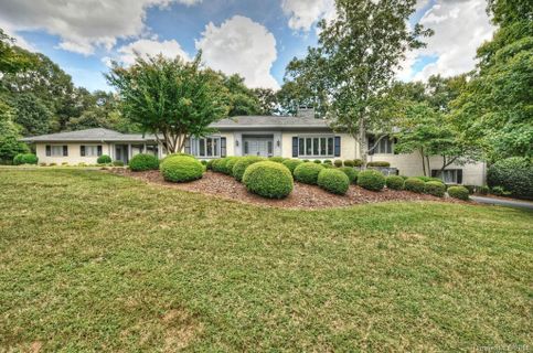 5031 Parview Drive