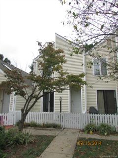 457 Eastwood Drive 1102