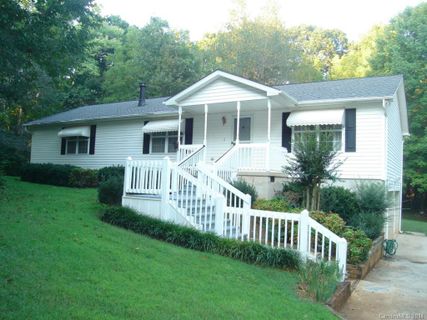 211 Shadow Lakes Drive Lot 11 sold home in Shadow Lake, Clover, SC
