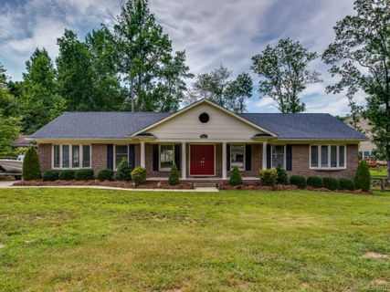 10608 Knox Avenue sold home in Belle Meade, Matthews, NC