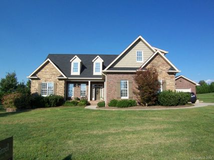 724 Cedar Hill Drive