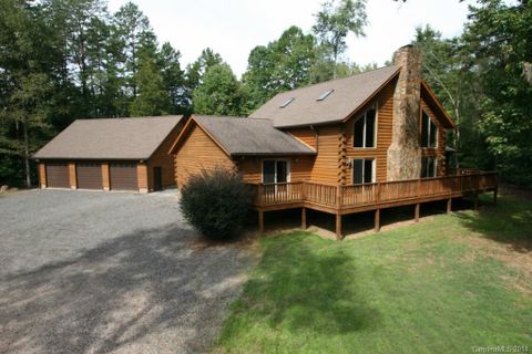 Previously sold for $425,500