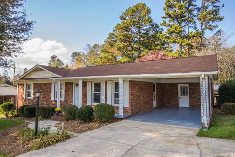 140 Briarcliff Drive
