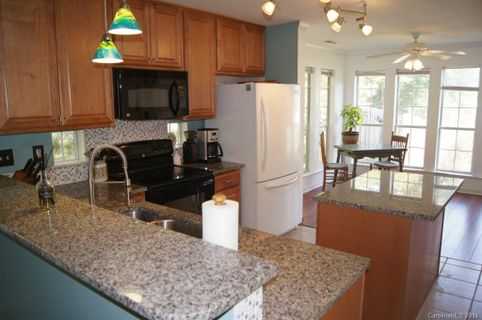 14617 Buckton Lane sold home in Oakcroft, Matthews, NC
