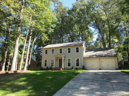 Previously sold for $305,000