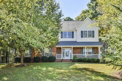 14408 Buckton Lane sold home in Oakcroft, Matthews, NC