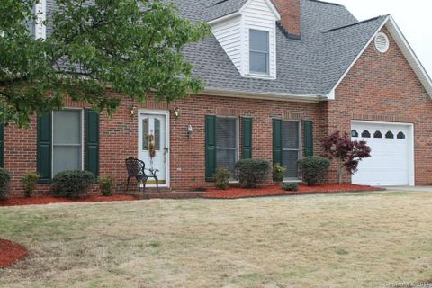 1939 Wexford Court sold home in Wexford, Gastonia, NC