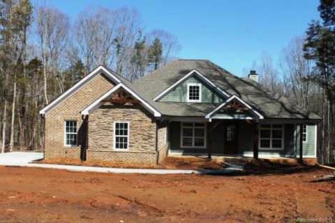 Previously sold for $435,000