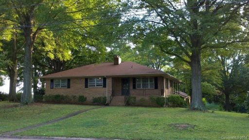 923 Lynhaven Drive