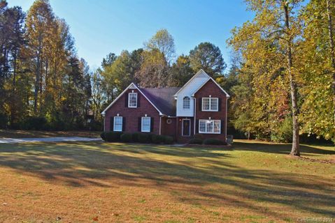 5201 Highlander Parkway sold home in Highland Park, Rock Hill, SC