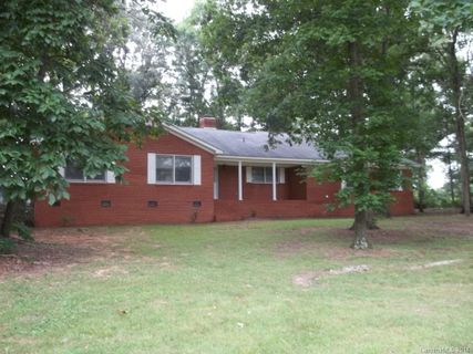 420 Spring Lake Drive 9 sold home in Fairway Park, Monroe, NC