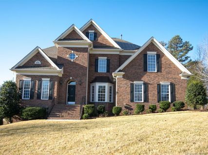 167 Hunters Hill Drive sold home in Fox Den Country Club, Statesville, NC