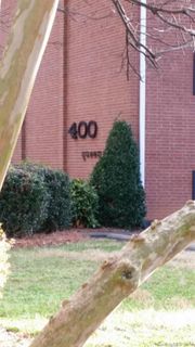 400 Queens Road D2
