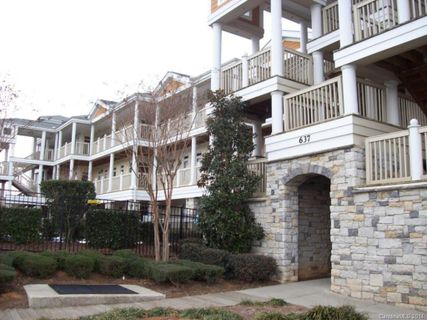 637 Williamson Road 207