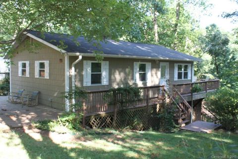 159 Tillery Cove Drive sold home in Lake Tillery, Mount Gilead, NC