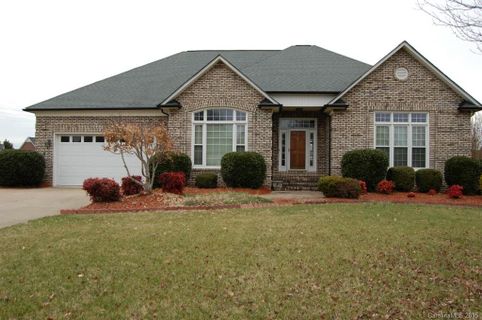 4809 Sherborne Drive sold home in Clare Haven, Harrisburg, NC