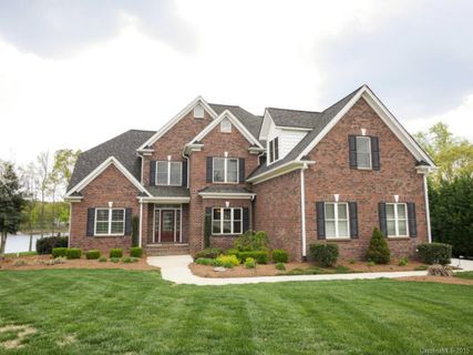 Previously sold for $475,000