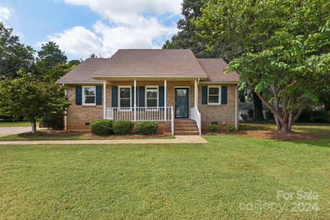 435 Park Gq Avenue sold home in Woodside, Granite Quarry, NC