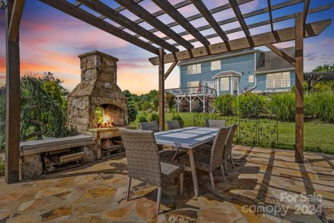 58 Sage Drive sold home in Brookview Estates, Weaverville, NC