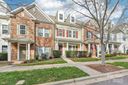 13832 Cypress Woods Drive sold home in Huntersville, SC