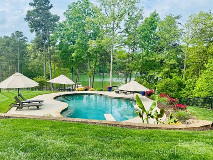 193 Templeton Bay Drive sold home in Templeton Bay, Mooresville, NC